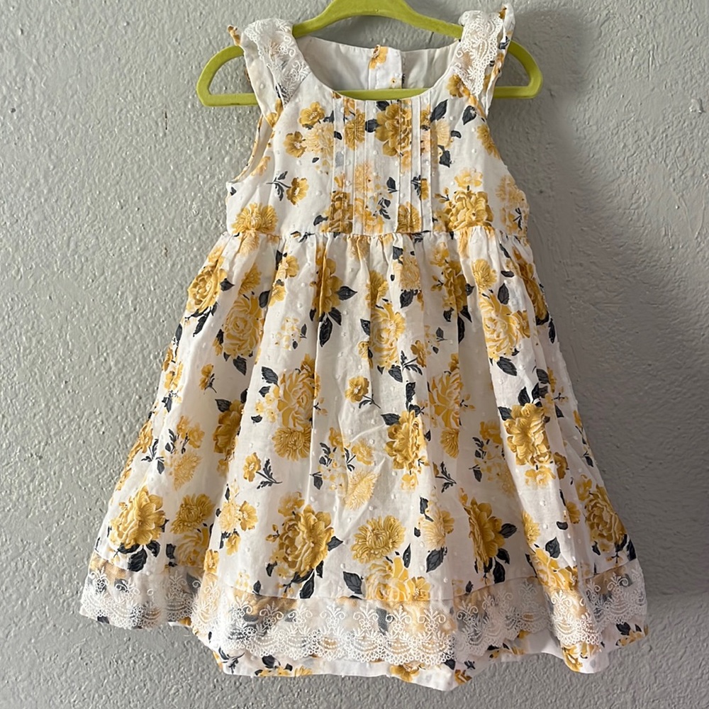 💥 3/$15 The Prairie Floral Dress